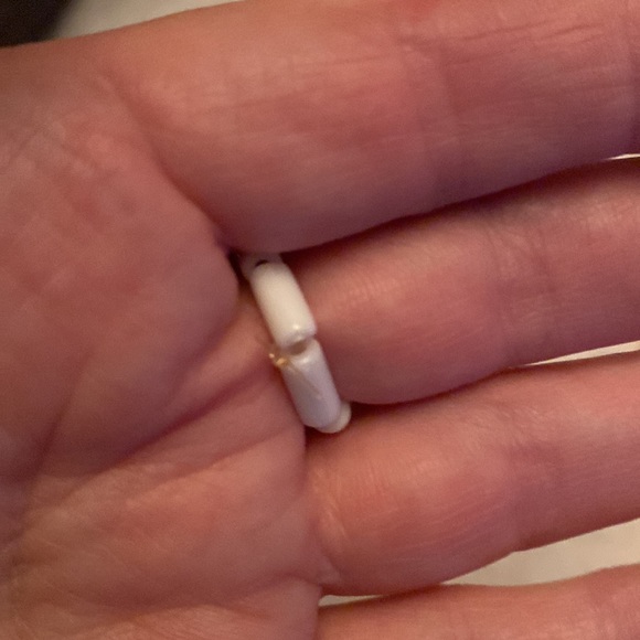 Beautiful Vintage beaded bracelet, earring, ring, necklace set. - Picture 5 of 6